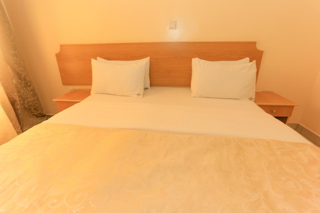 Faraja Hotel Ruhengeri Luaran gambar
