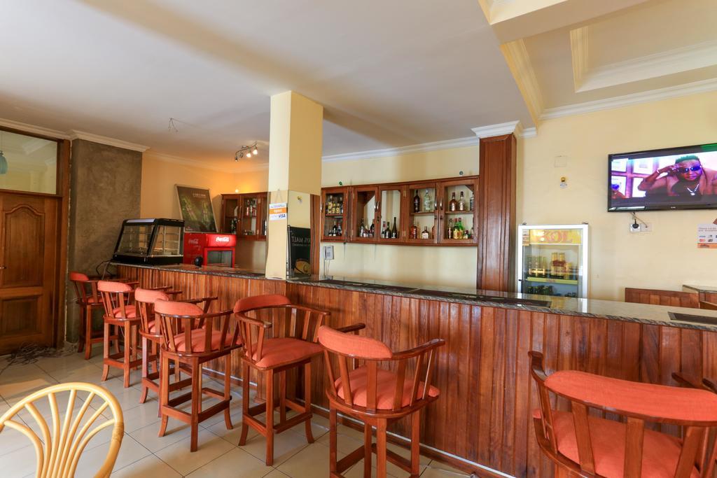 Faraja Hotel Ruhengeri Luaran gambar