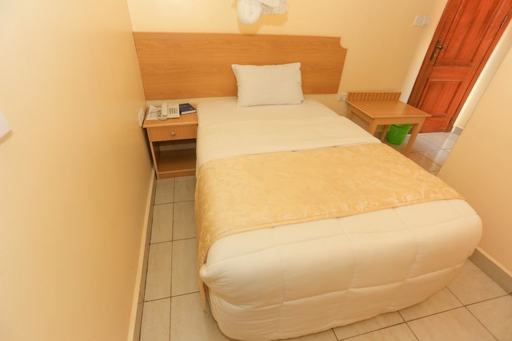 Faraja Hotel Ruhengeri Luaran gambar